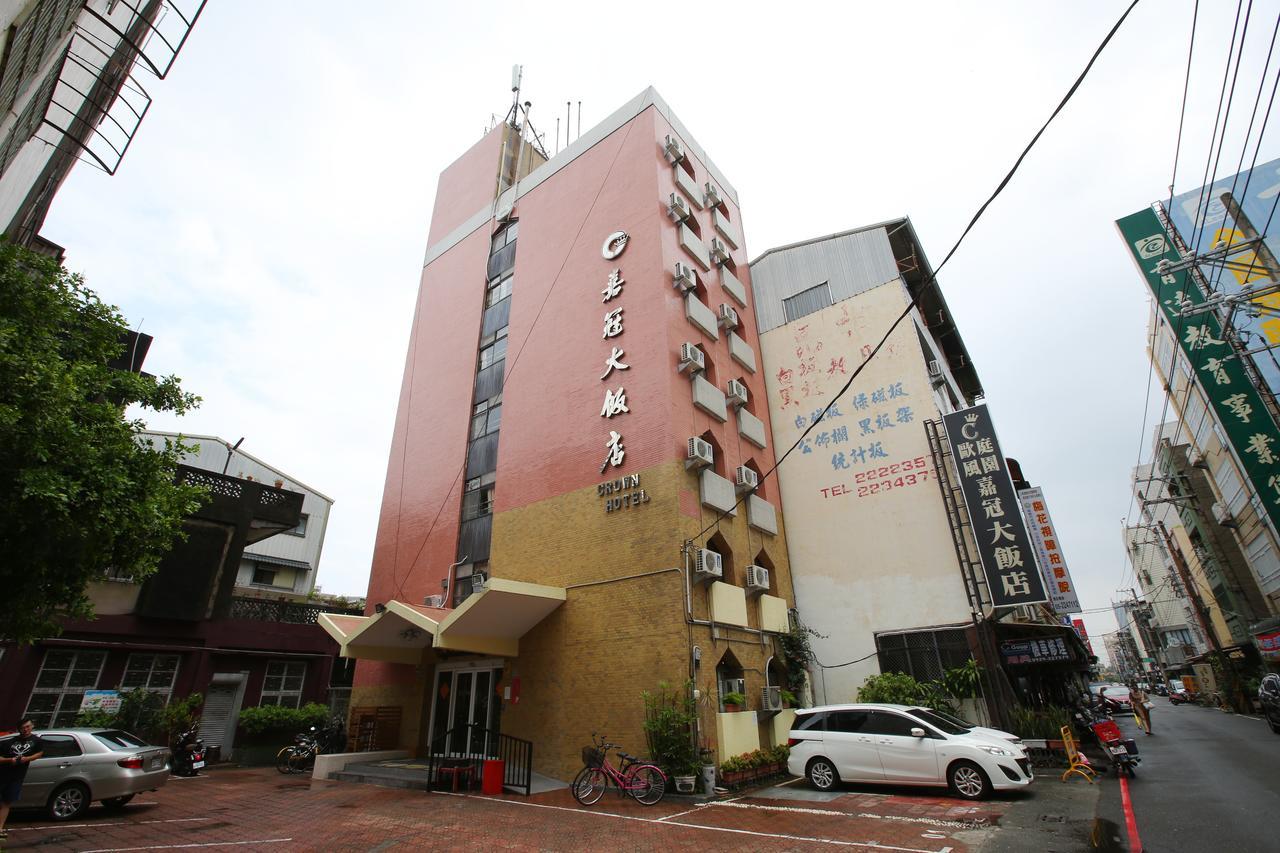 Chiayi Crown Hotel Esterno foto